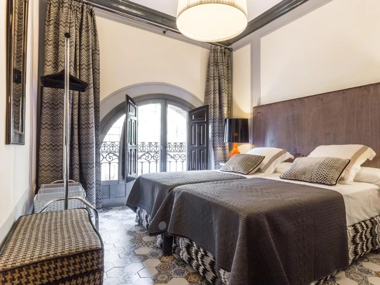 Puerta De La Victoria Apartment Seville